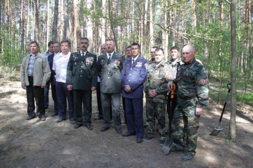 Піраміди «Відродження» на висоті «Ведмежій»